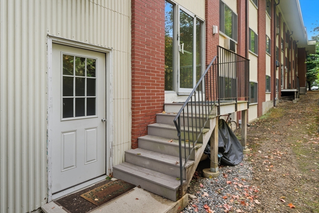 74 Beach Street, Bldg 5 # 3
