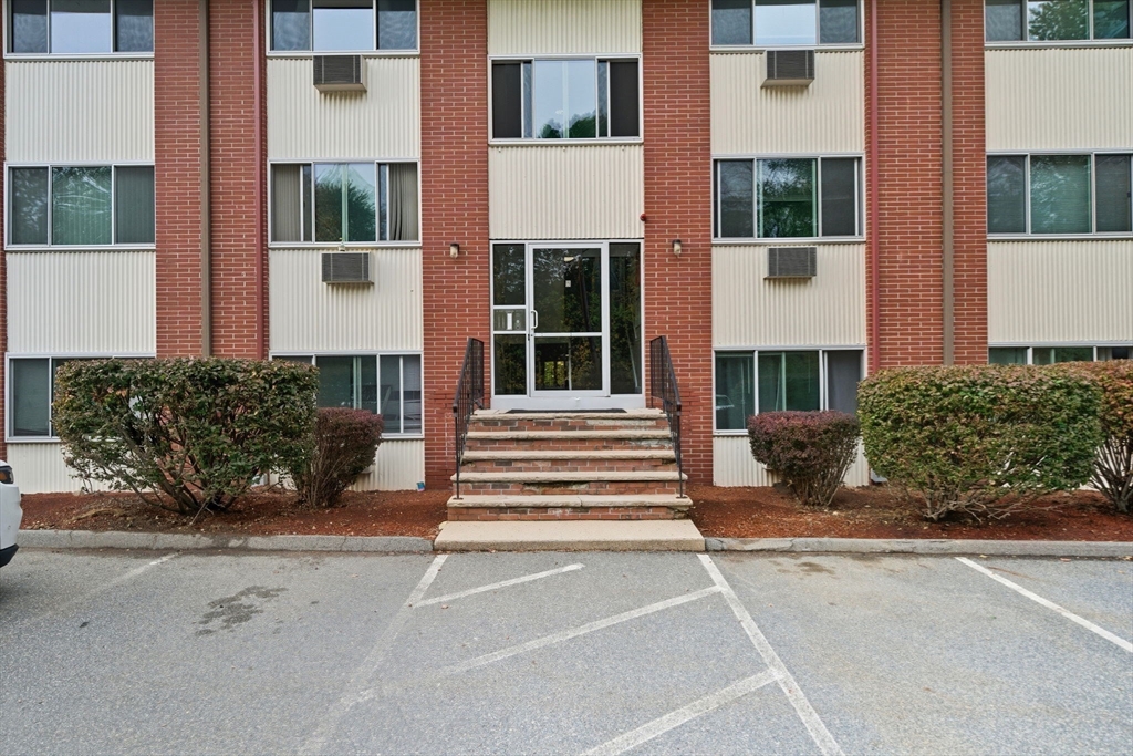 74 Beach Street, Bldg 5 # 3