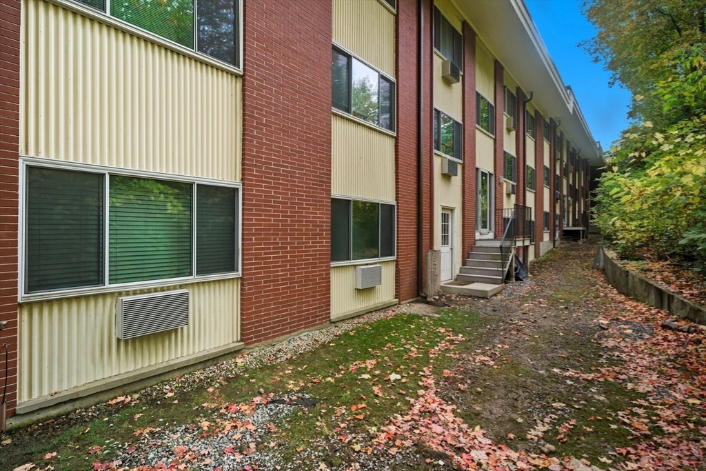 74 Beach Street, Bldg 5 # 3