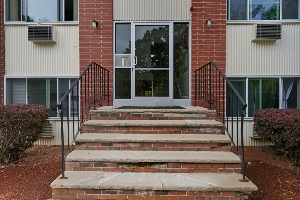 74 Beach Street, Bldg 5 # 3