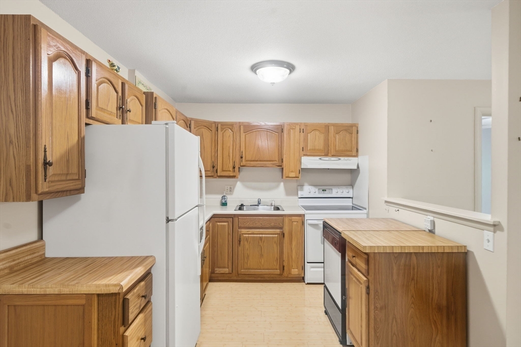 74 Beach Street, Bldg 5 # 3