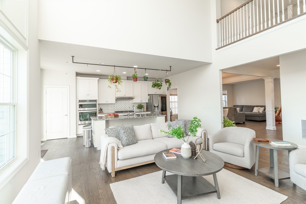 31 Cherry Ln # 31
