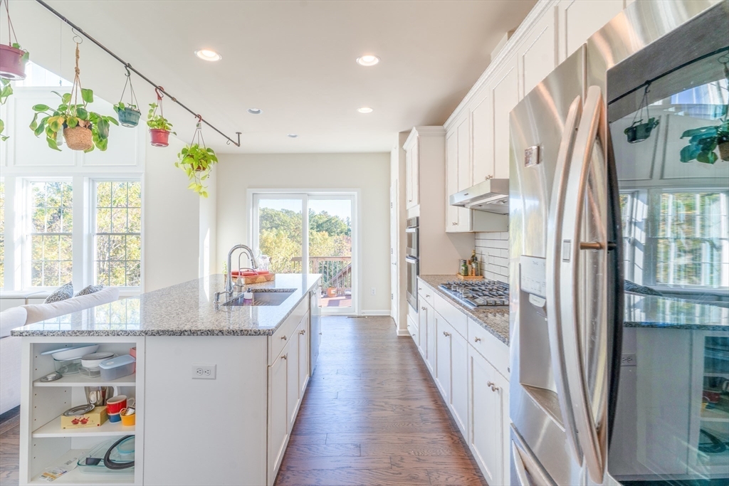 31 Cherry Ln # 31