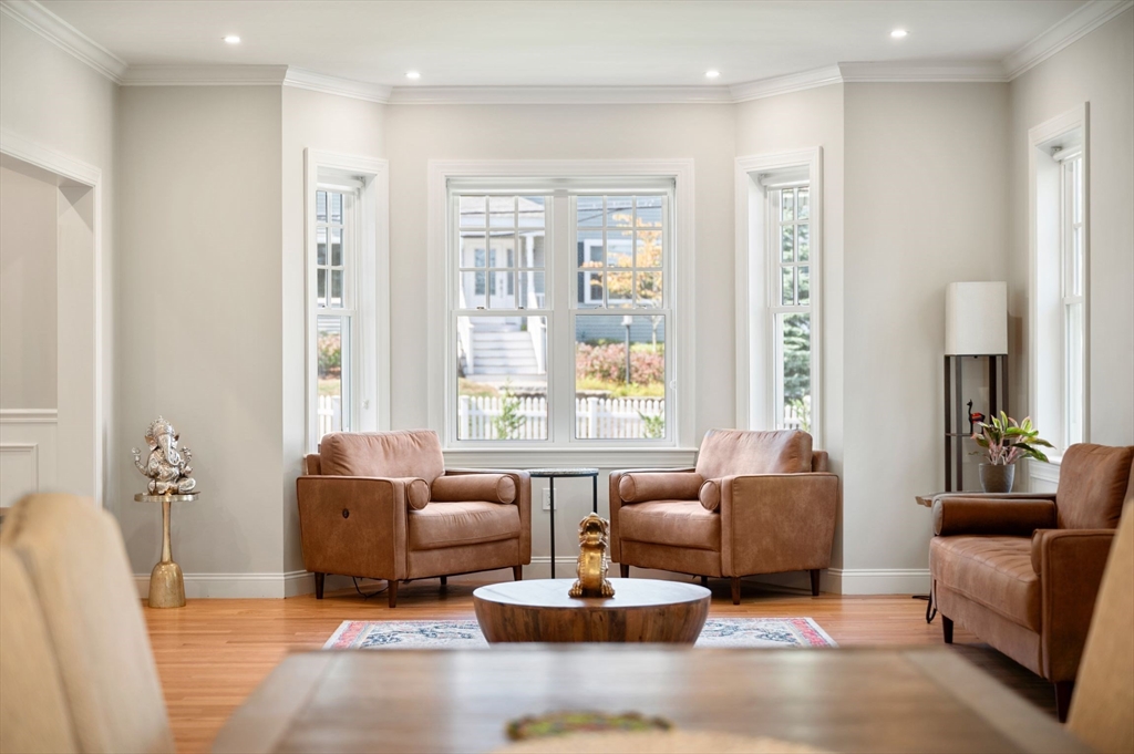 41 Peach Orchard Rd, Burlington