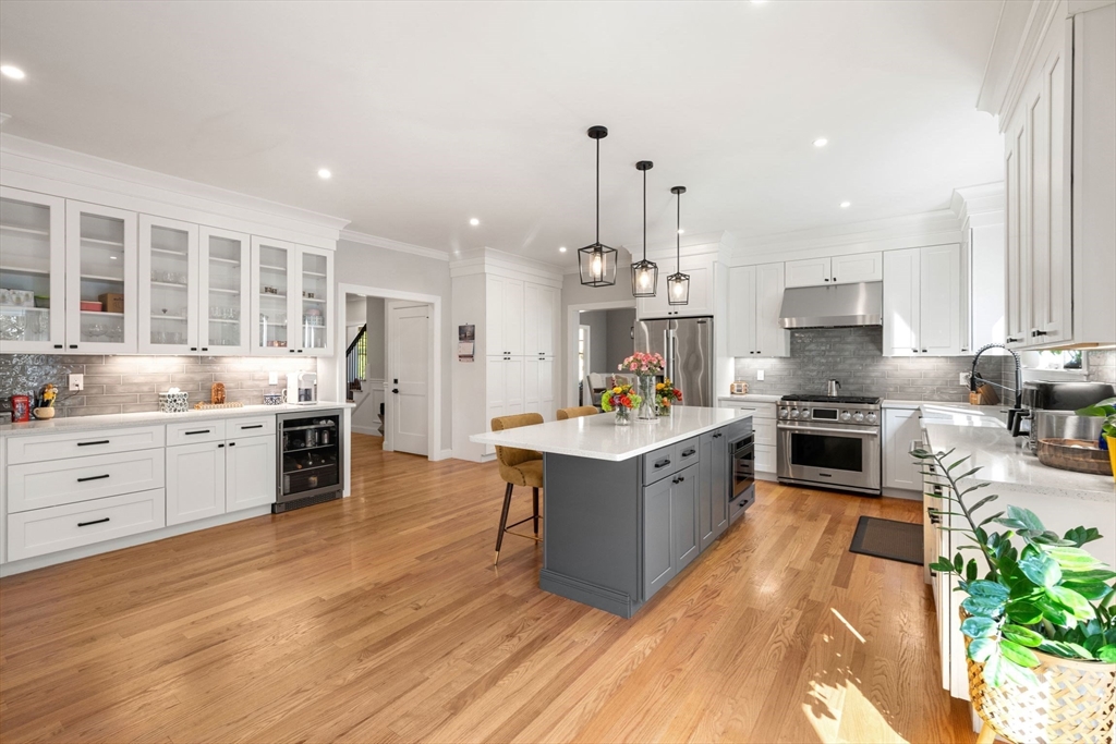 41 Peach Orchard Rd, Burlington