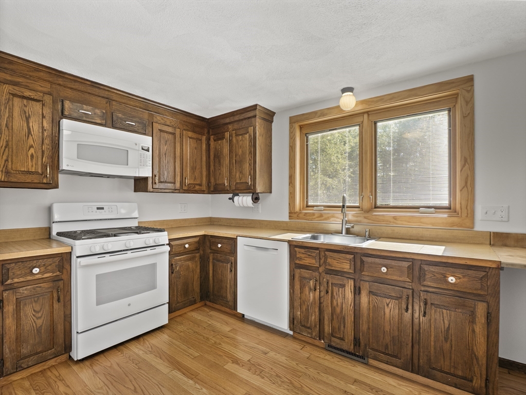 8 Boyds Ln