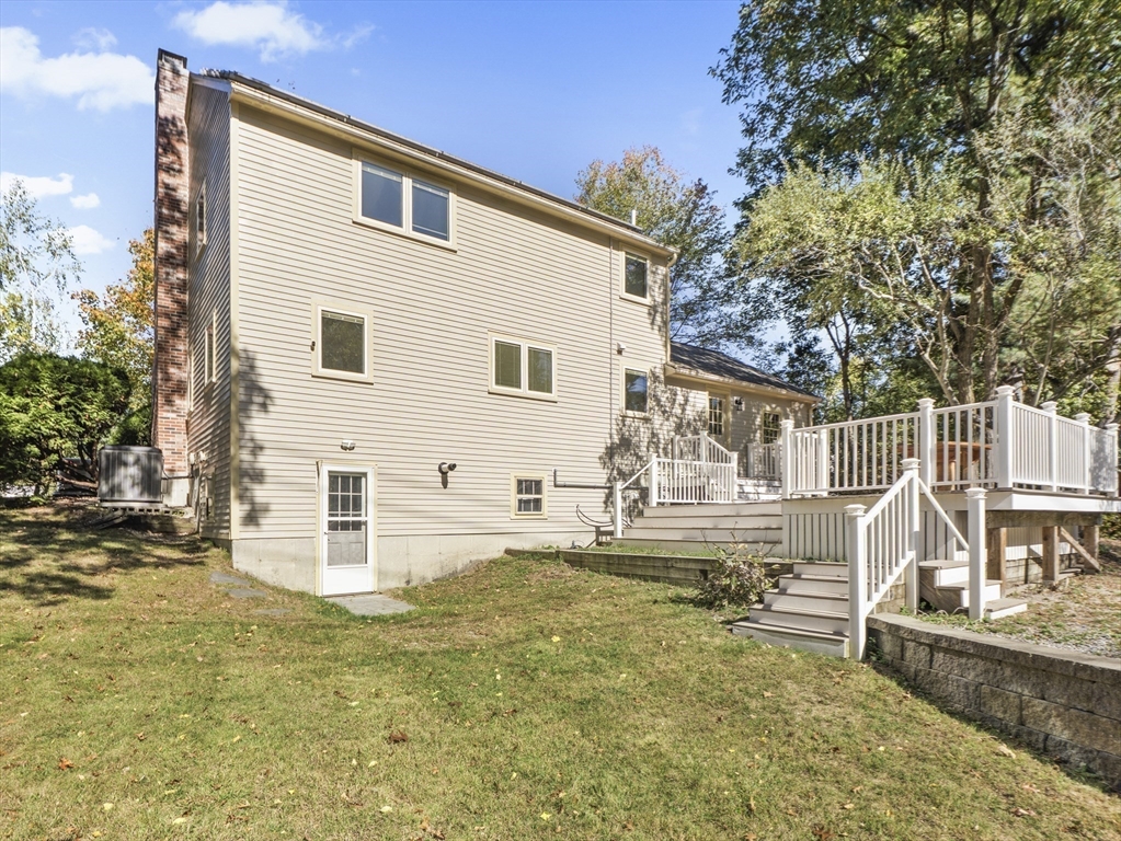 8 Boyds Ln