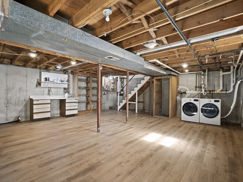 8 Boyds Ln
