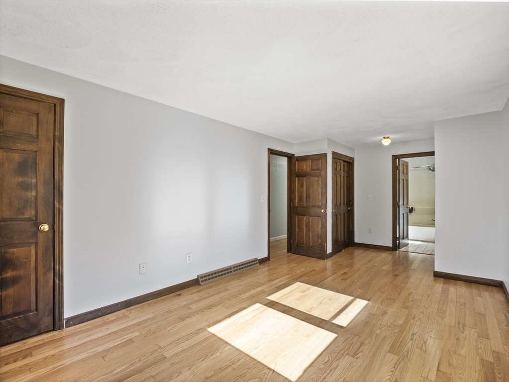 8 Boyds Ln