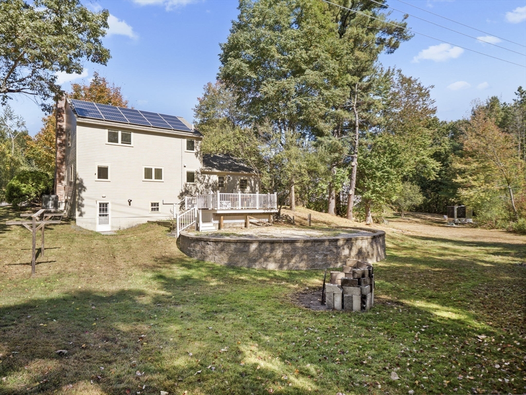 8 Boyds Ln