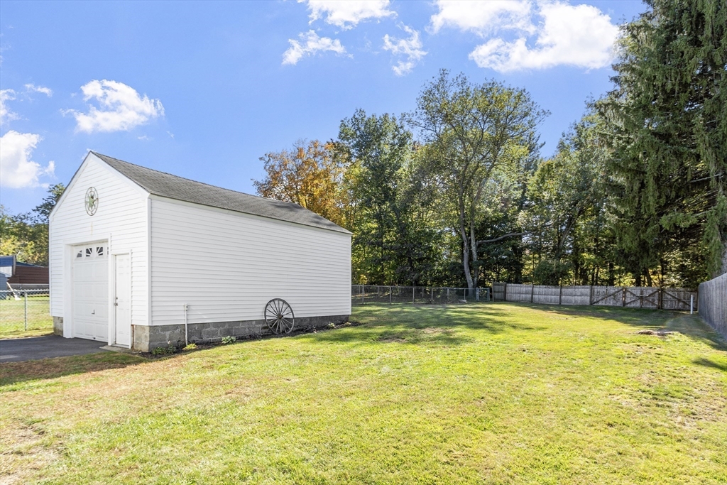 76 Sterling St., Lancaster