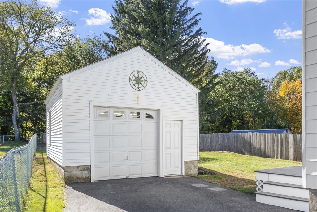 76 Sterling St., Lancaster