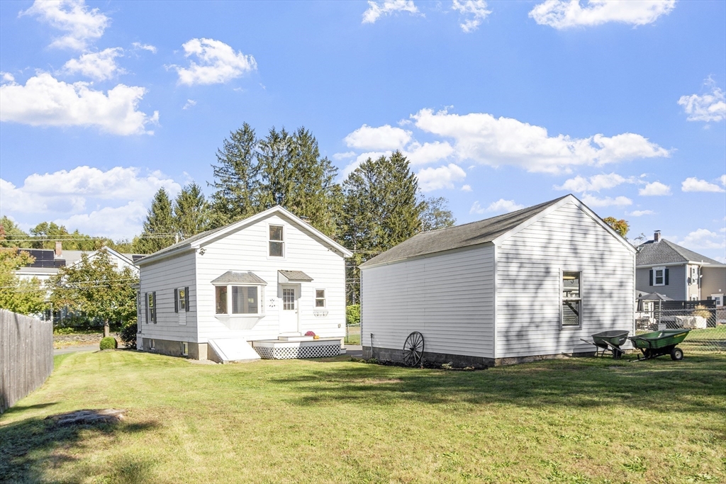 76 Sterling St., Lancaster