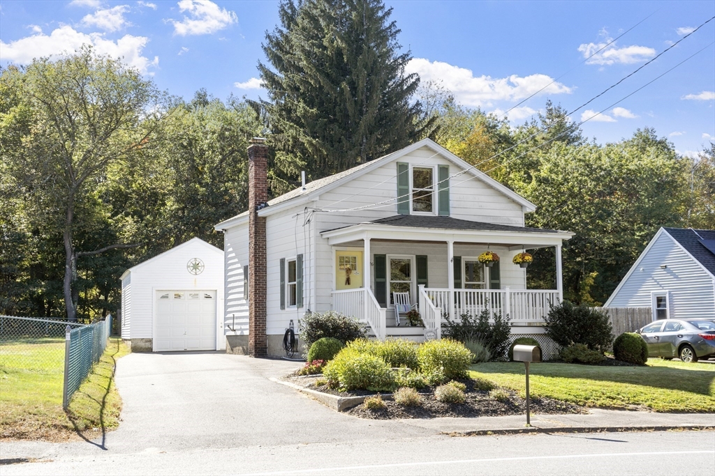 76 Sterling St., Lancaster