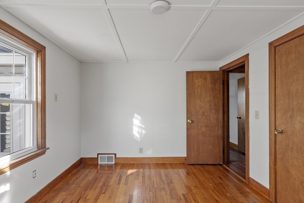 14 Greystone Ave # 14