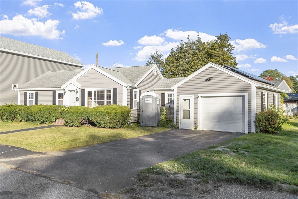 14 Greystone Ave # 14