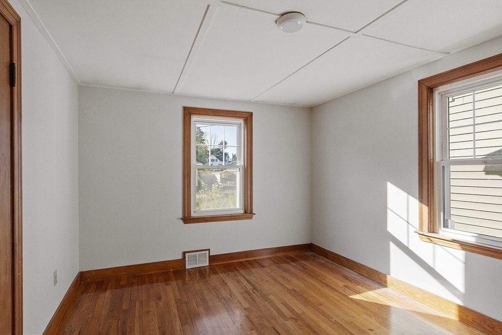 14 Greystone Ave # 14
