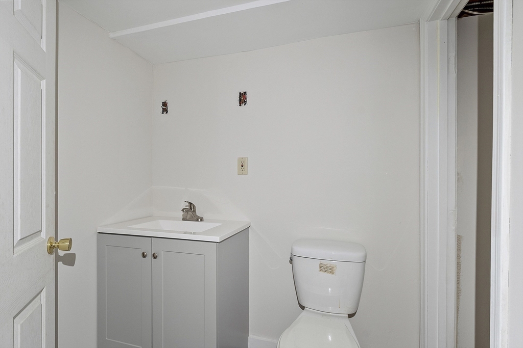 14 Greystone Ave # 14