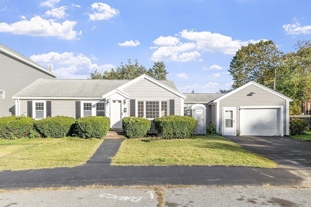 14 Greystone Ave # 14
