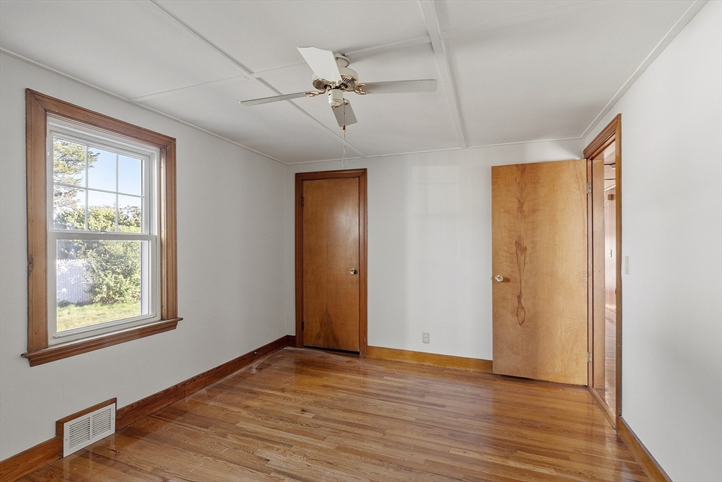 14 Greystone Ave # 14