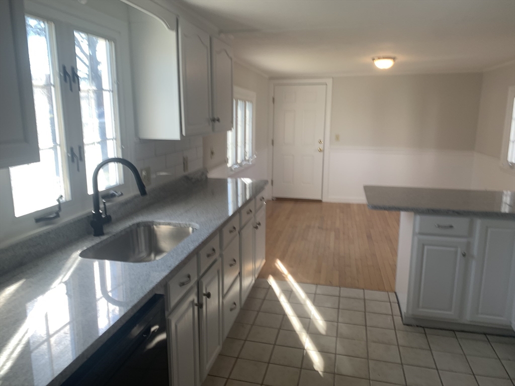 14 Greystone Ave # 14