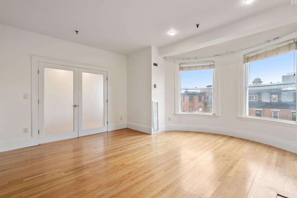 492 Massachusetts Ave # 53