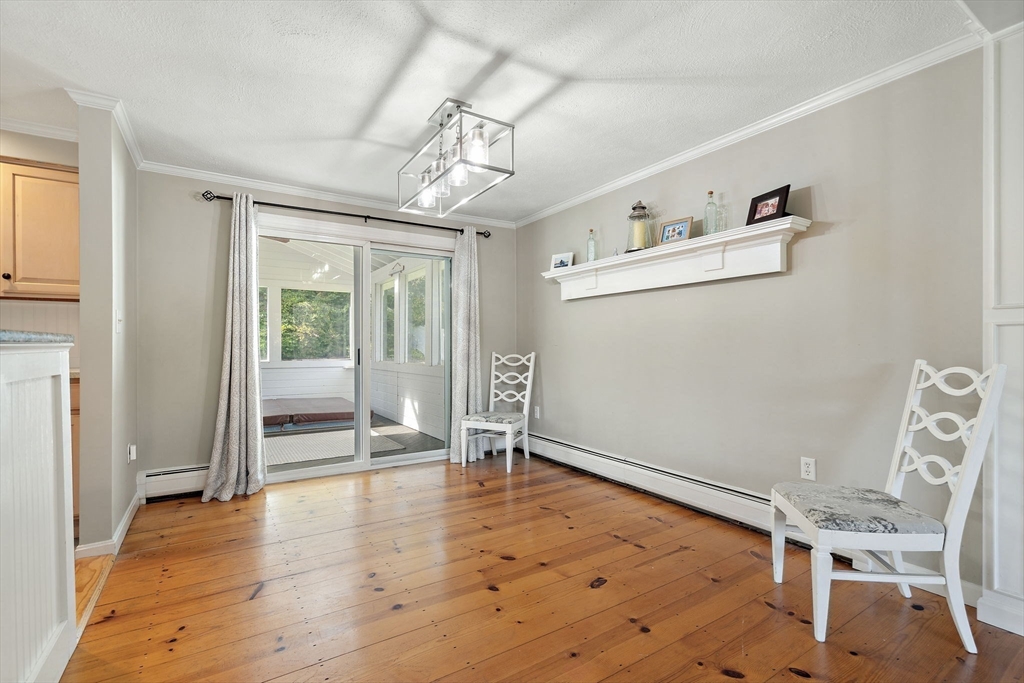 12 Patti Ln, Maynard