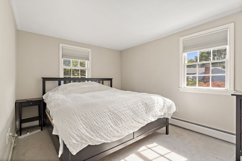 12 Patti Ln, Maynard