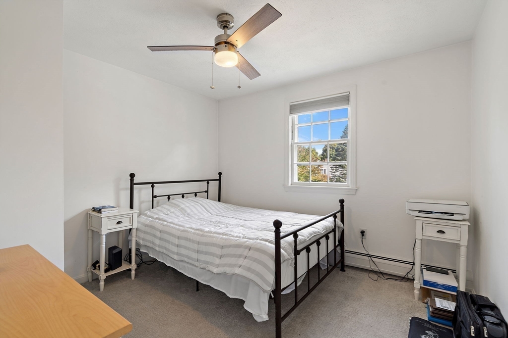 12 Patti Ln, Maynard