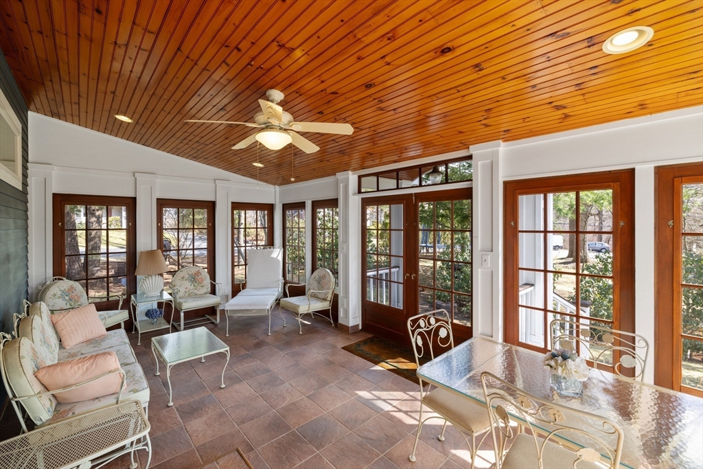 2 Marlboro Road, Lexington