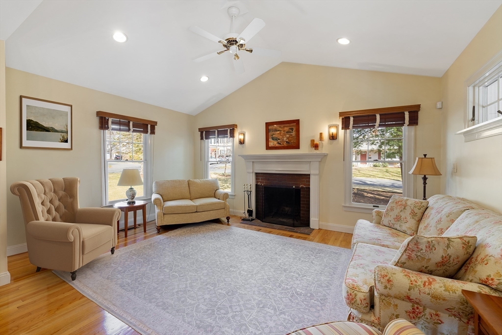 2 Marlboro Road, Lexington