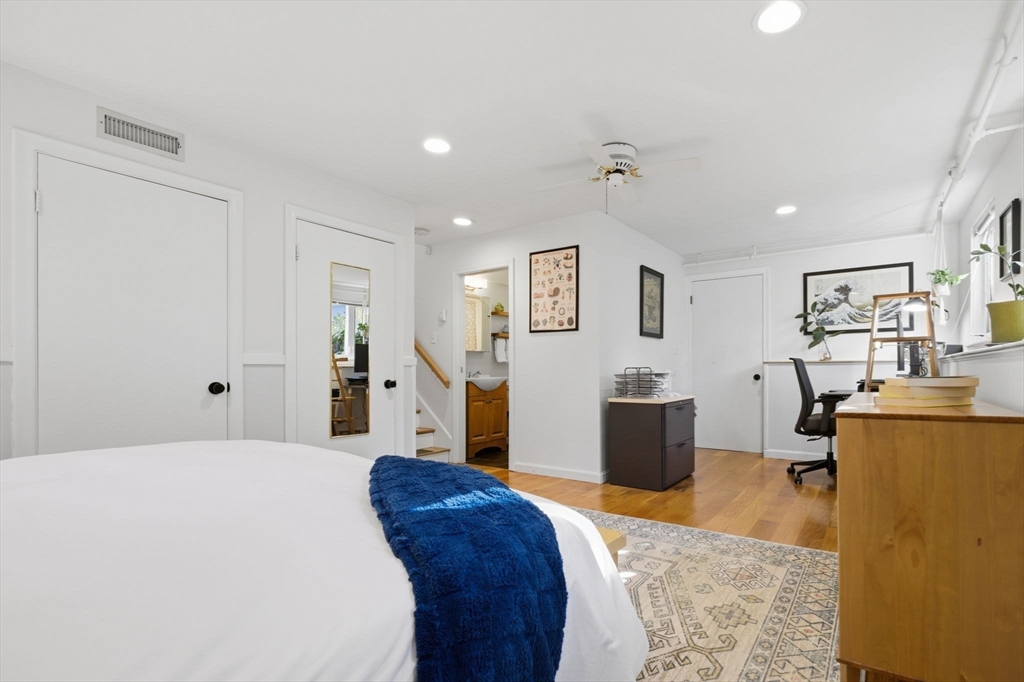 34 Cedar Hill Lane, Waltham