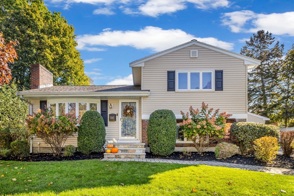 34 Cedar Hill Lane, Waltham