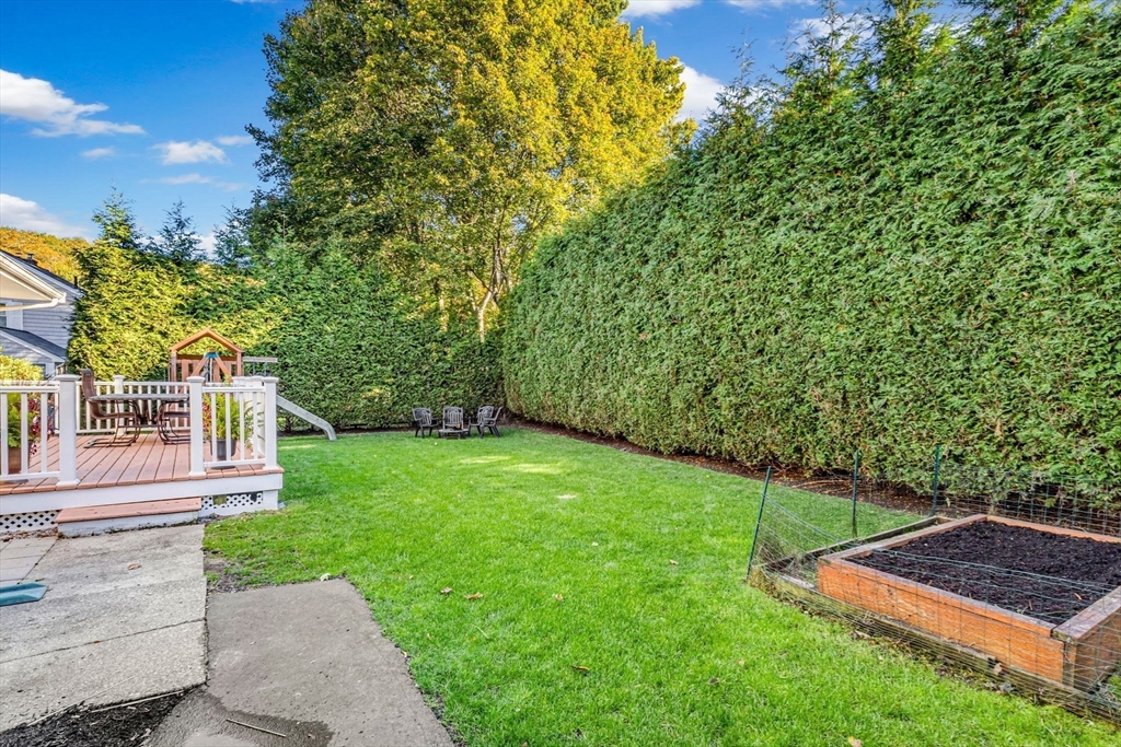 34 Cedar Hill Lane, Waltham