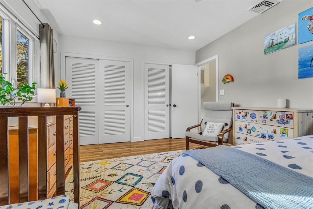 34 Cedar Hill Lane, Waltham