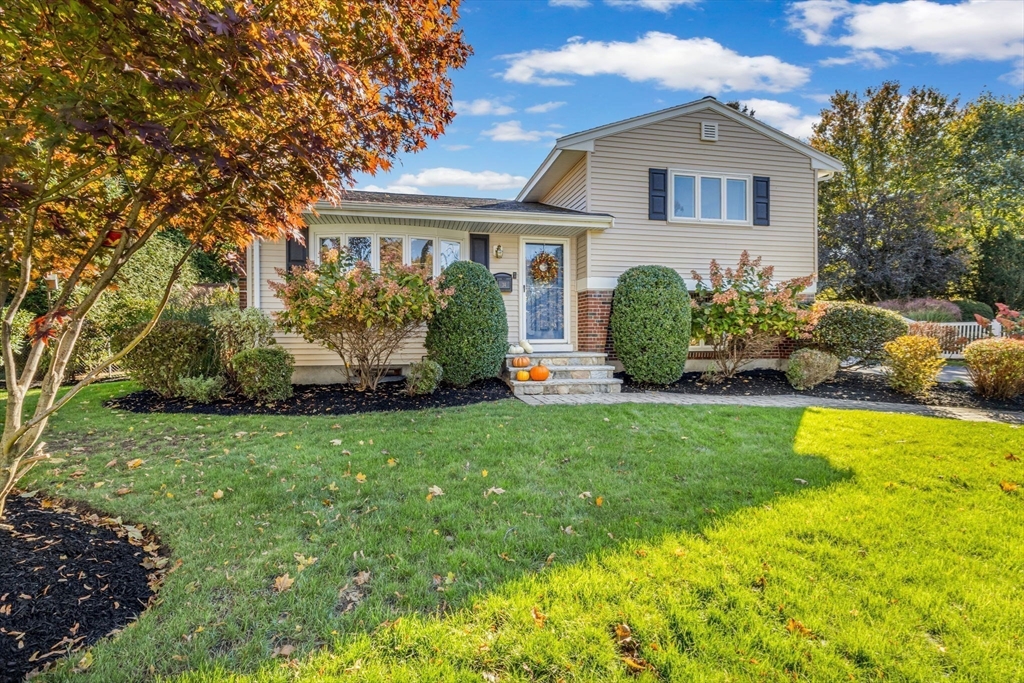 34 Cedar Hill Lane, Waltham