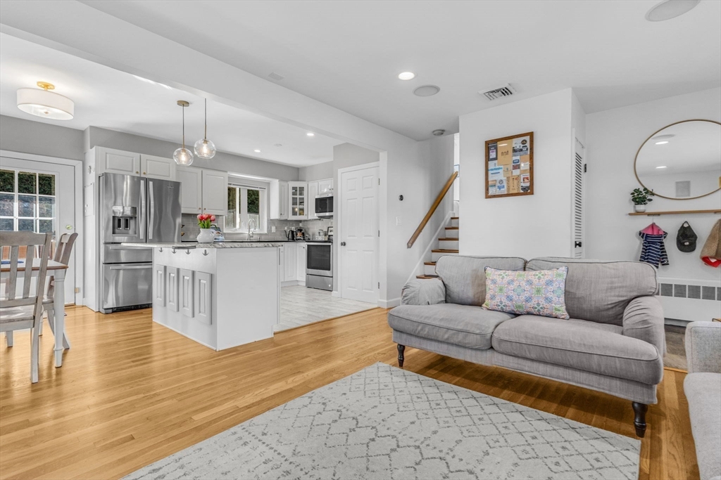 34 Cedar Hill Lane, Waltham