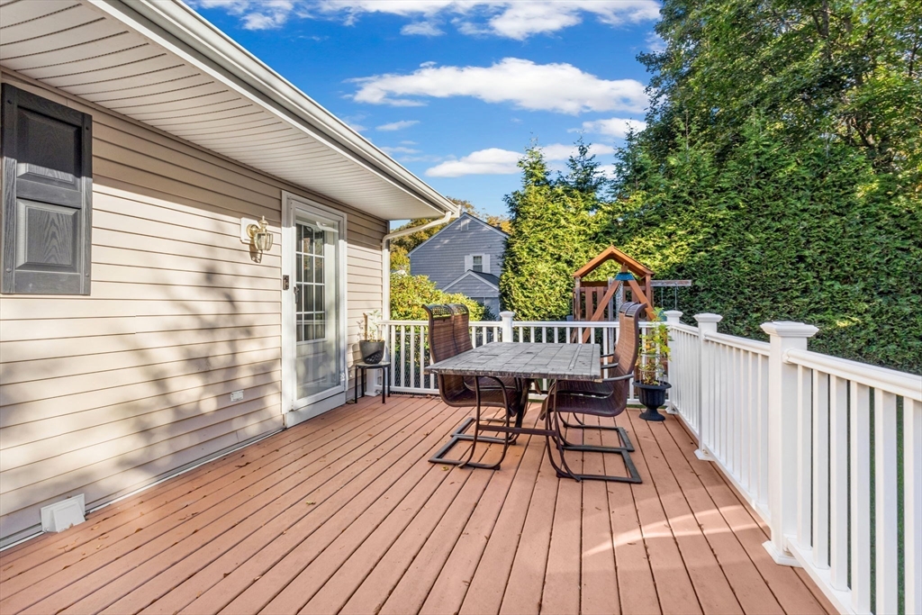 34 Cedar Hill Lane, Waltham