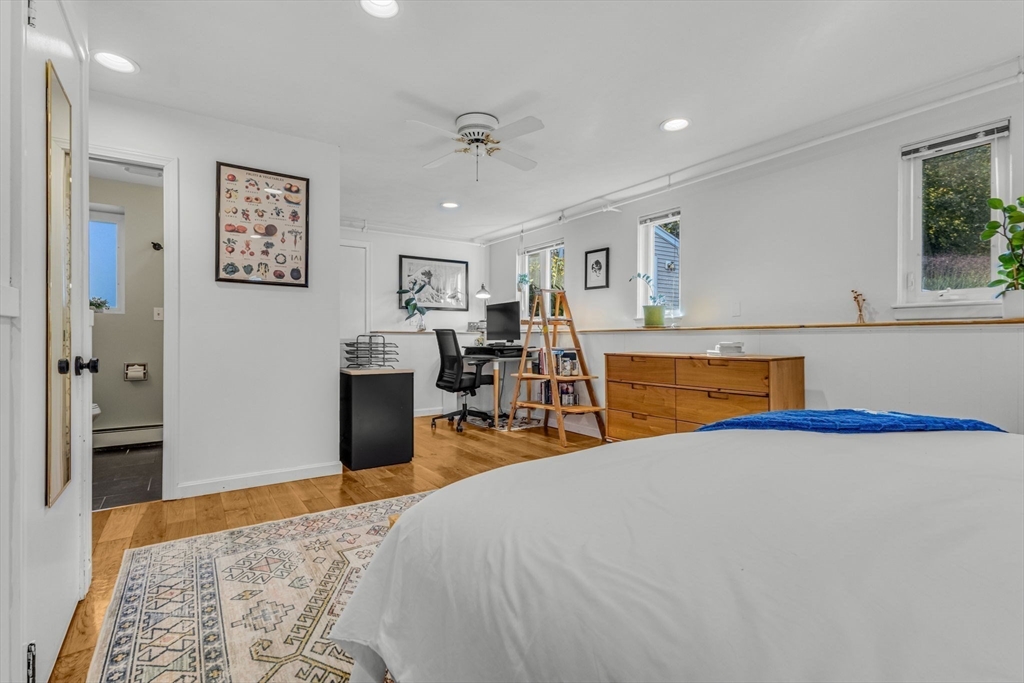 34 Cedar Hill Lane, Waltham