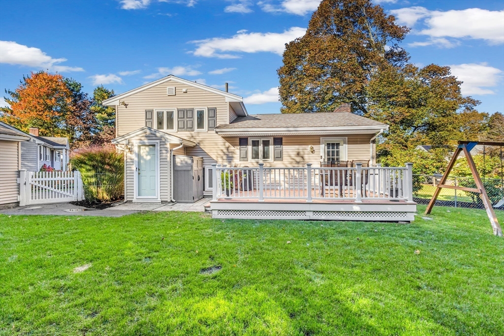 34 Cedar Hill Lane, Waltham
