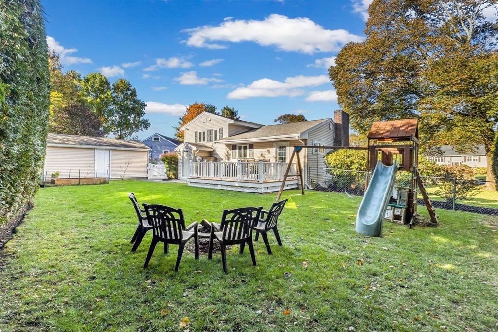 34 Cedar Hill Lane, Waltham