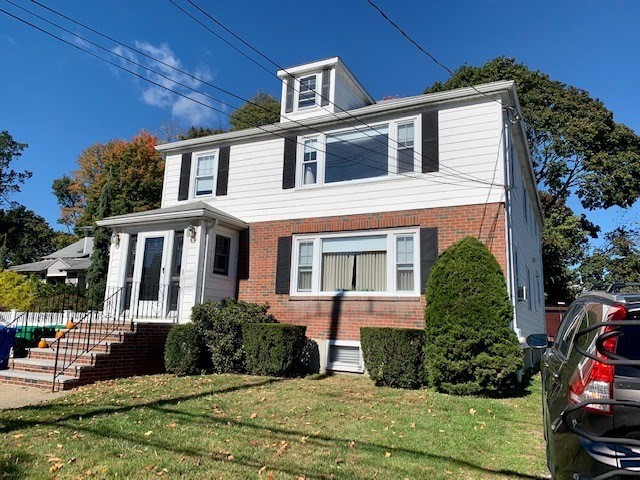 333 Newtonville Ave # 2, Newton Unit: 2
