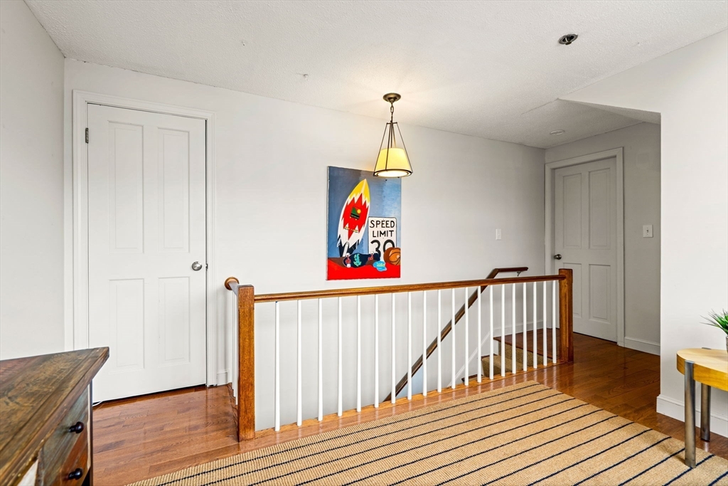 90 Wharf St # L10
