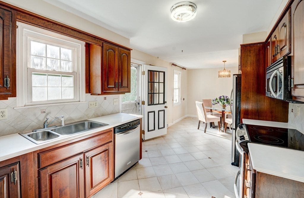 75 Kings View Rd, Marlborough