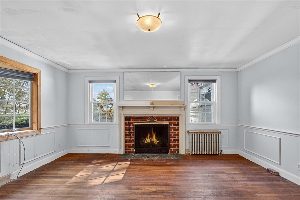 102 Hillcrest Pkwy