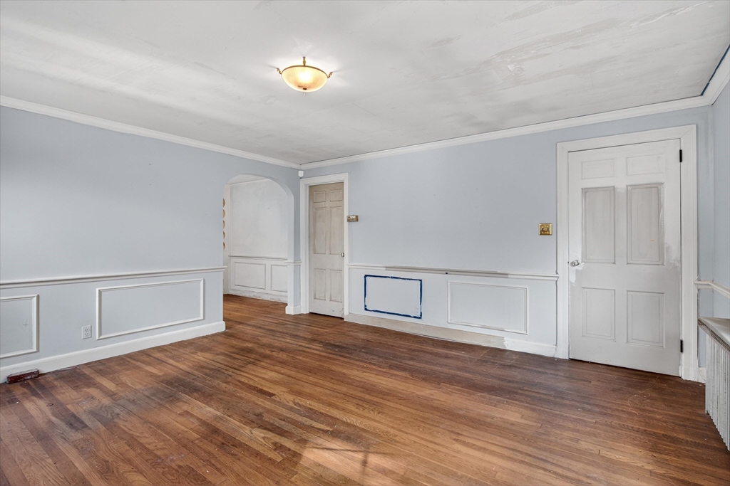 102 Hillcrest Pkwy