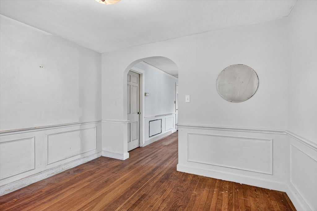102 Hillcrest Pkwy