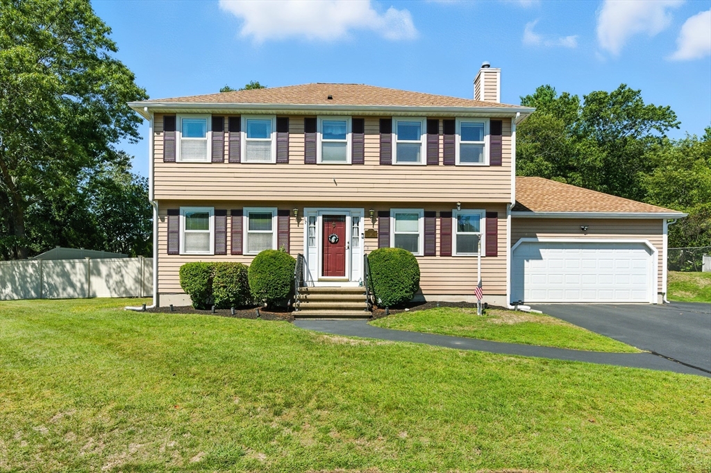 18 Arthur G Pernokas Dr, Woburn