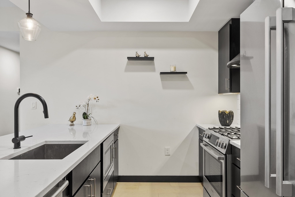 395 Alewife Brook Pkwy # 2C