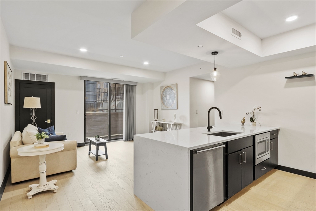 395 Alewife Brook Pkwy # 2C